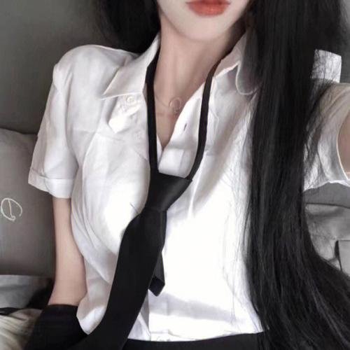 阳光下游